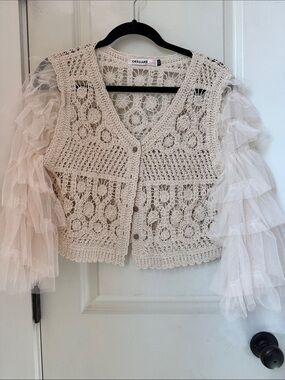 NWT Origami Cream Crochet Cropped Button-Front Vest